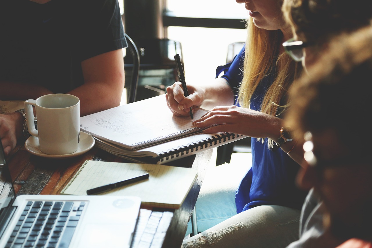 Bridge Point Business Brokers team collaboration